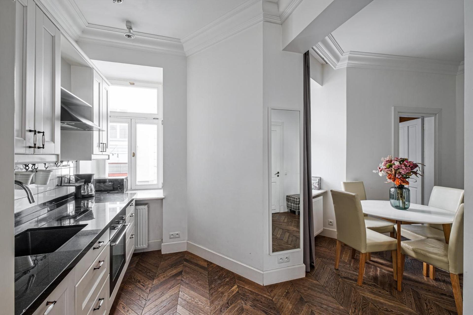 City Center - Cozy And Bright - Dobra 11 Варшава Екстериор снимка